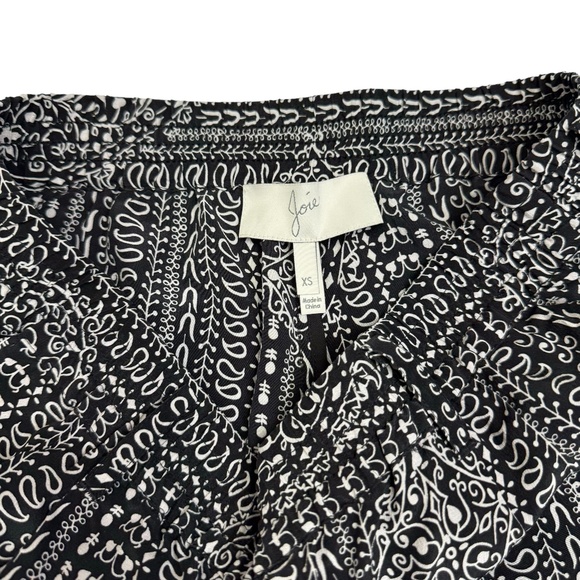 Joie Black Nurrin Print 100% Silk Pull On Pant Size XS - Picture 4 of 8